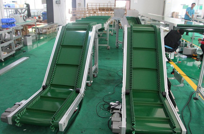 直角電機裙邊擋板Z字形爬坡輸送機