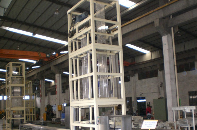 连续式垂直提升机